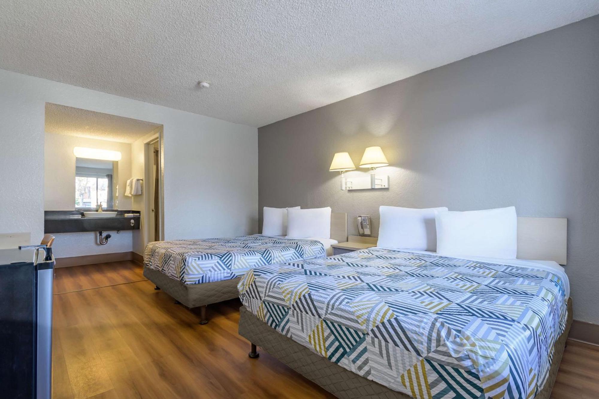 Motel 6 Hayward, Ca- Silicon Valley Gateway Zewnętrze zdjęcie