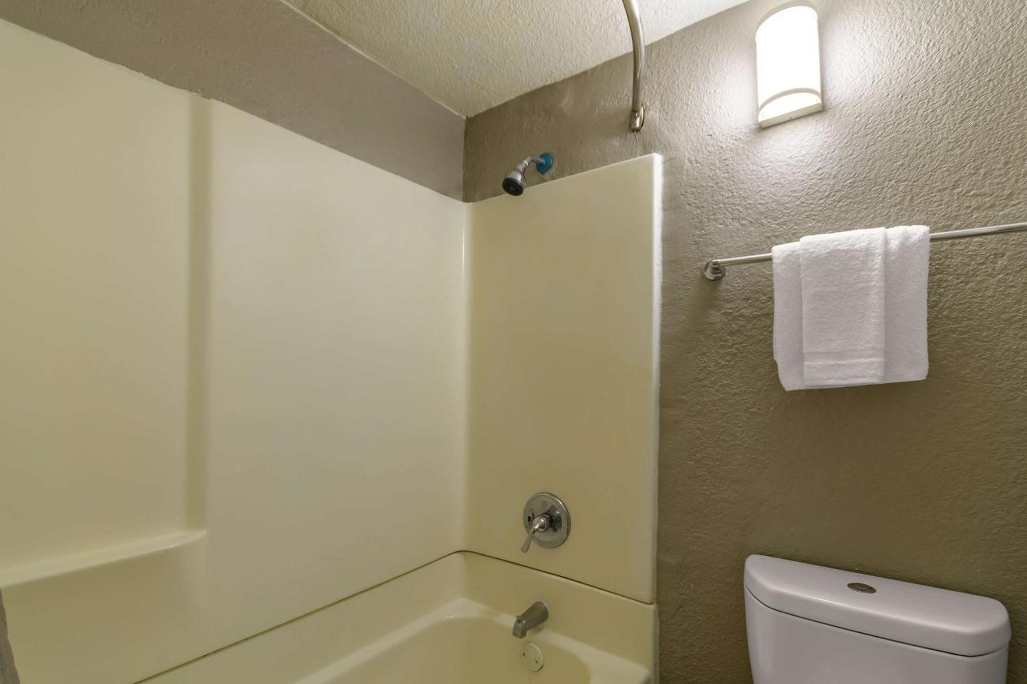 Motel 6 Hayward, Ca- Silicon Valley Gateway Zewnętrze zdjęcie