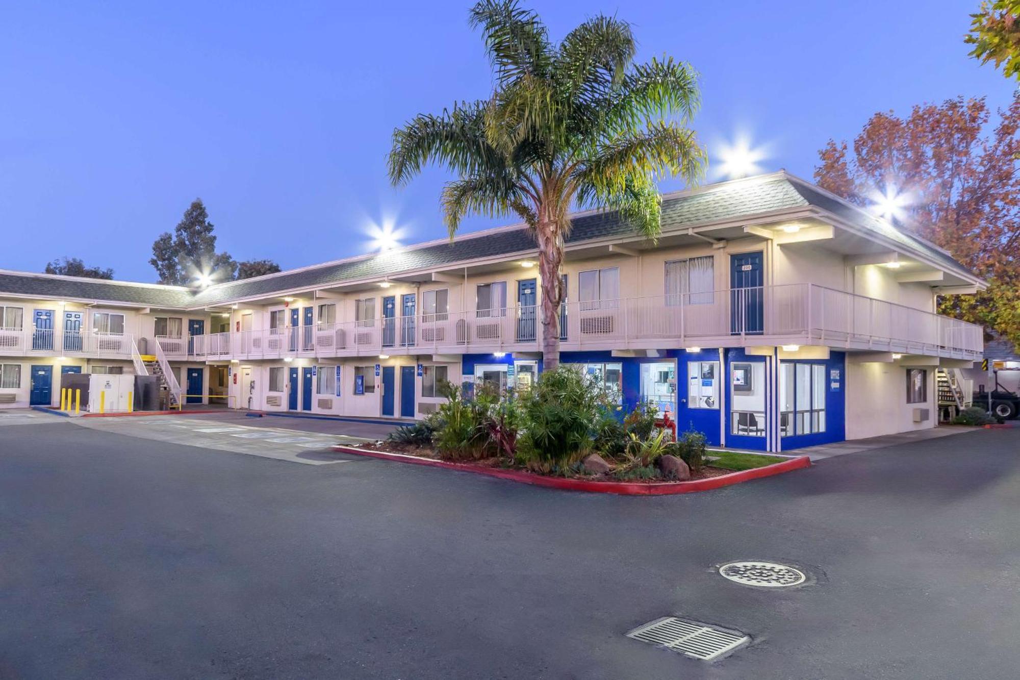 Motel 6 Hayward, Ca- Silicon Valley Gateway Zewnętrze zdjęcie