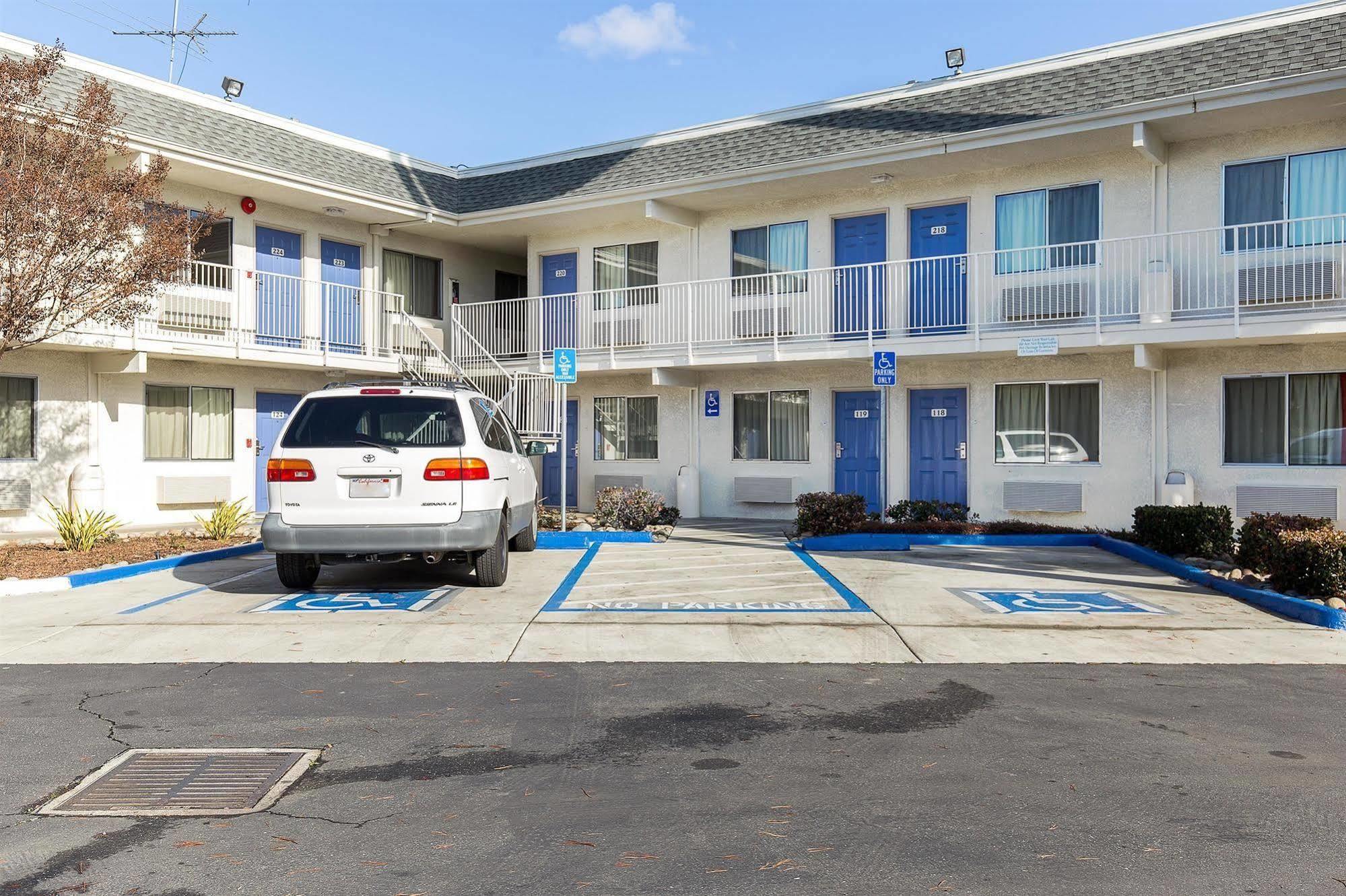 Motel 6 Hayward, Ca- Silicon Valley Gateway Zewnętrze zdjęcie