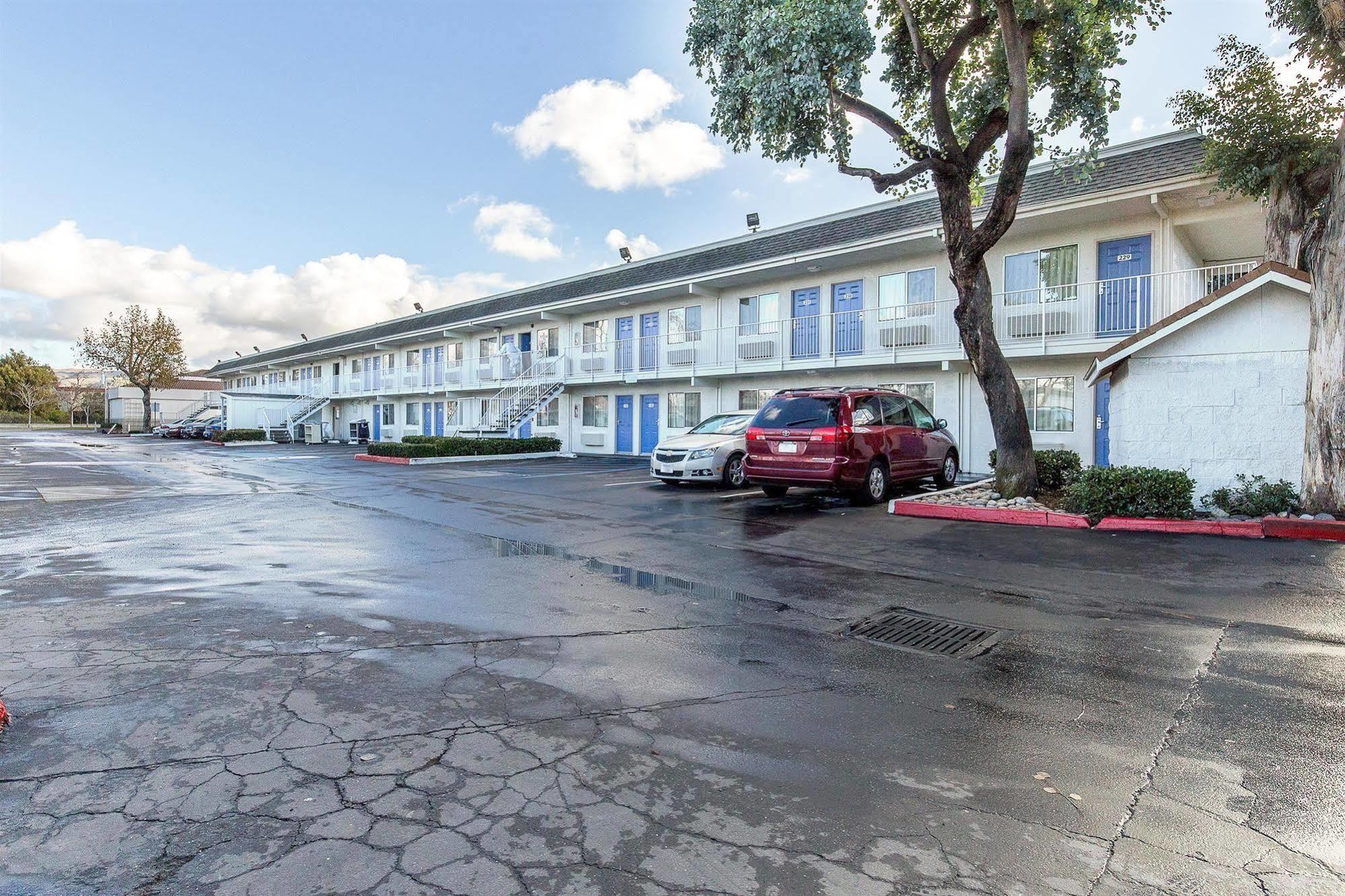Motel 6 Hayward, Ca- Silicon Valley Gateway Zewnętrze zdjęcie